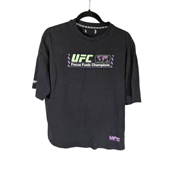 RARE CONOR MCGREGOR UFC FOCUS FUELS CHAMPIONS MMA NEW INDITEX BERSHKA SHIRT SMAL - Picture 1 of 4
